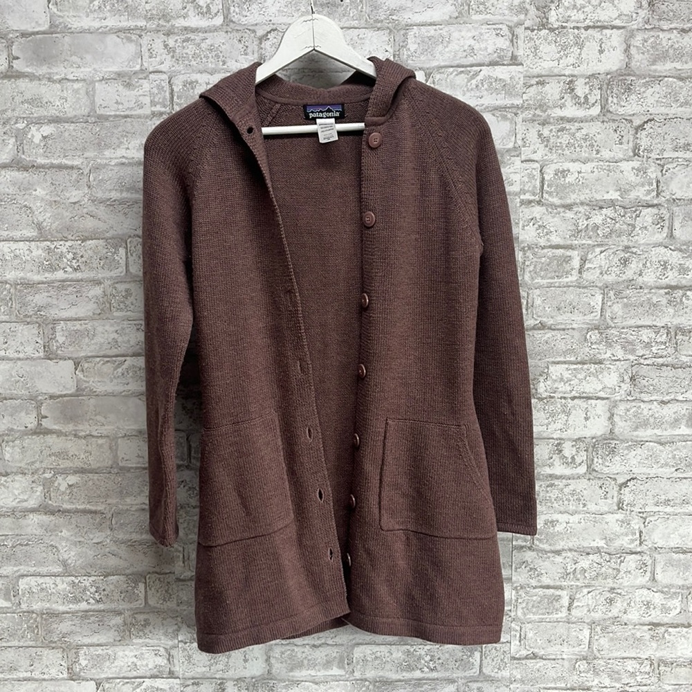 Patagonia Women’s Size XS Button Front Sweater Mauve